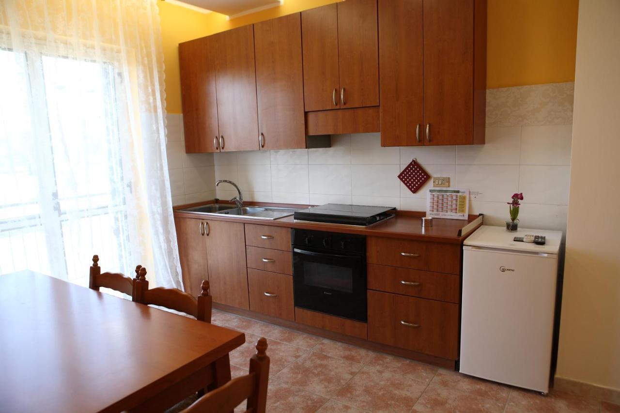 Giardino Sul Mare Appartement Vibo Valentia Buitenkant foto