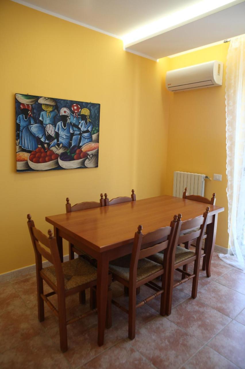 Giardino Sul Mare Appartement Vibo Valentia Buitenkant foto